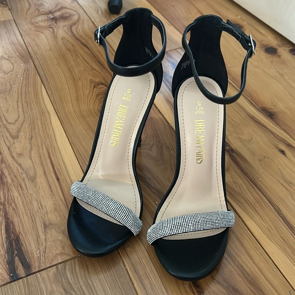 💙Black ankle strap rhinestone sandal heels-great for wedding or prom